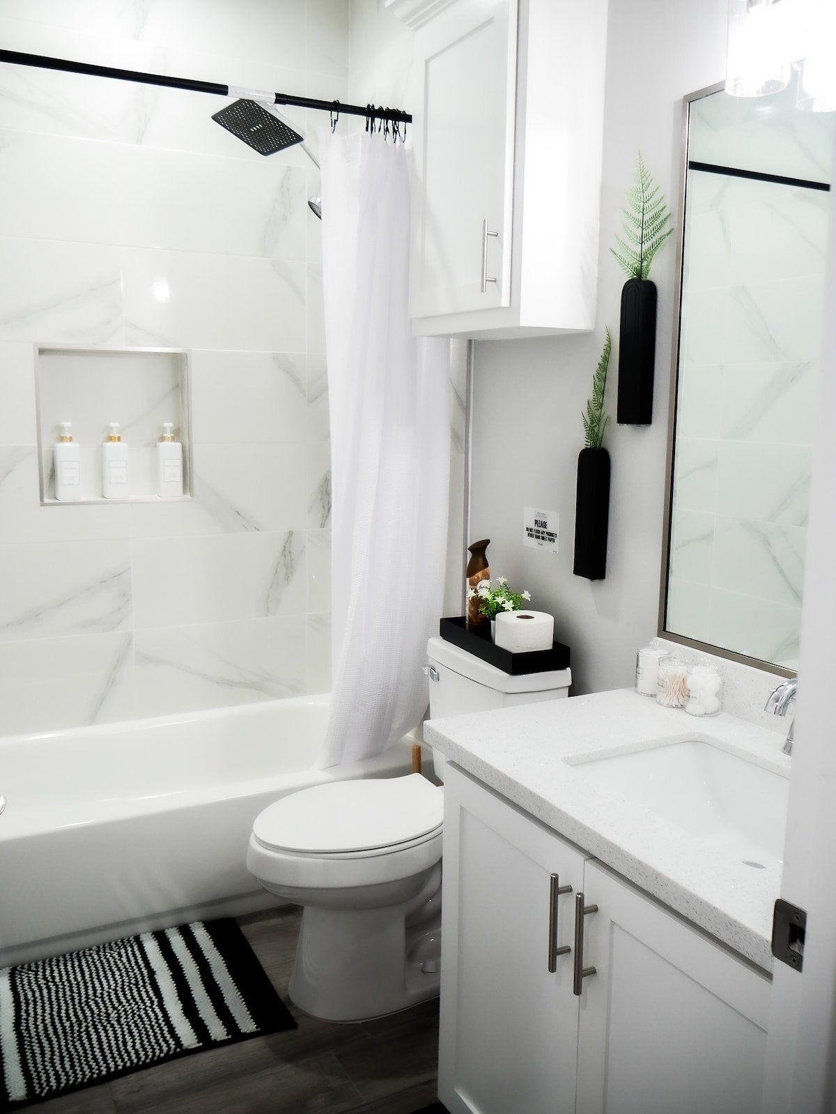 Premier Luxe Villa — bathroom 1
