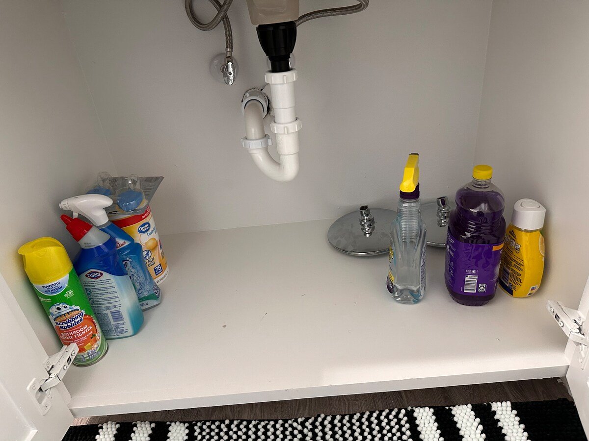 Premier Luxe Villa — bathroom 1