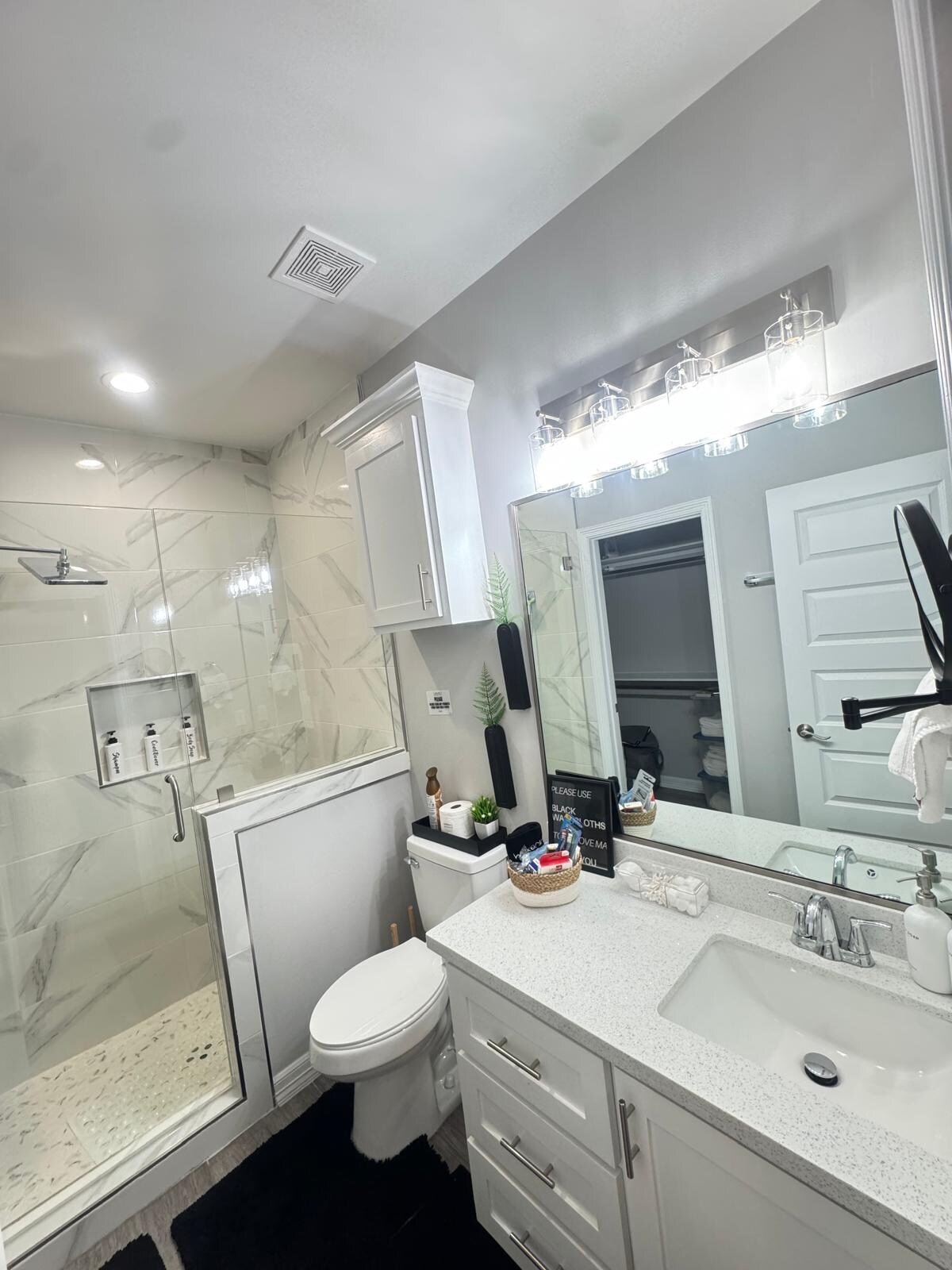 Premier Luxe Villa — bathroom