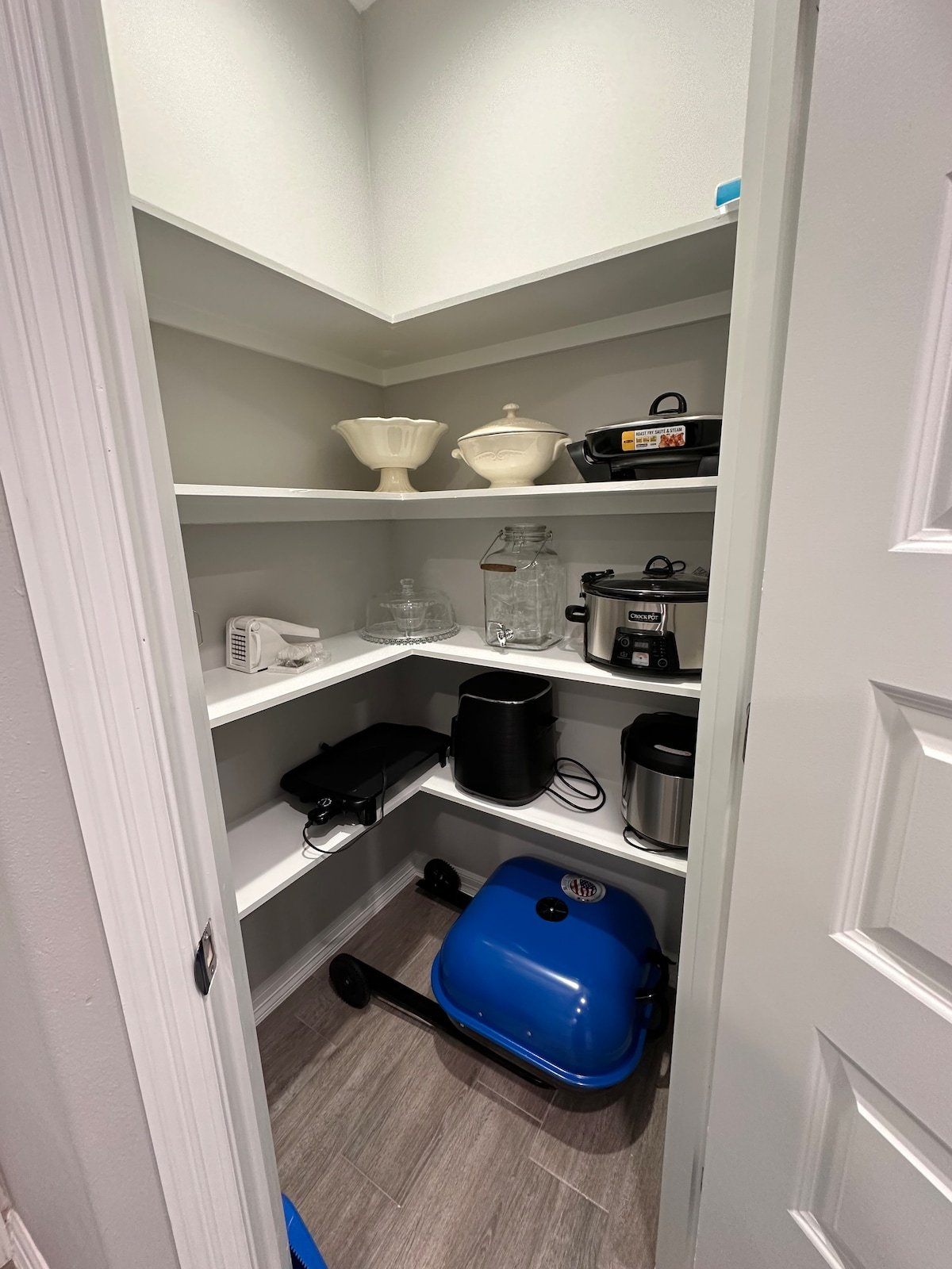 Premier Luxe Villa — kitchen